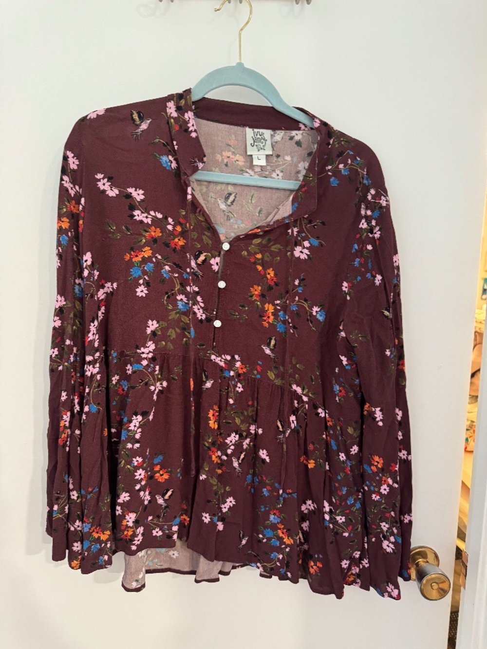 Ivy Jane floral top